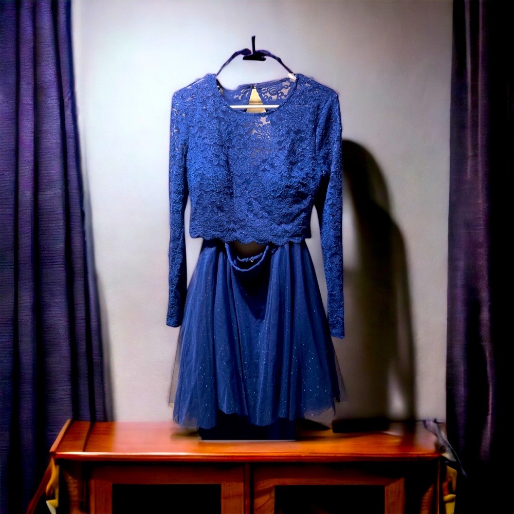 Social Code 2 Piece Lace Skirt and Top. Royal Blue Crip Top High Low Skirt 3